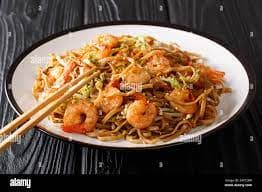 Chow Mein con Camarones