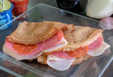 Crepas Carnes Frías (2 Piezas)