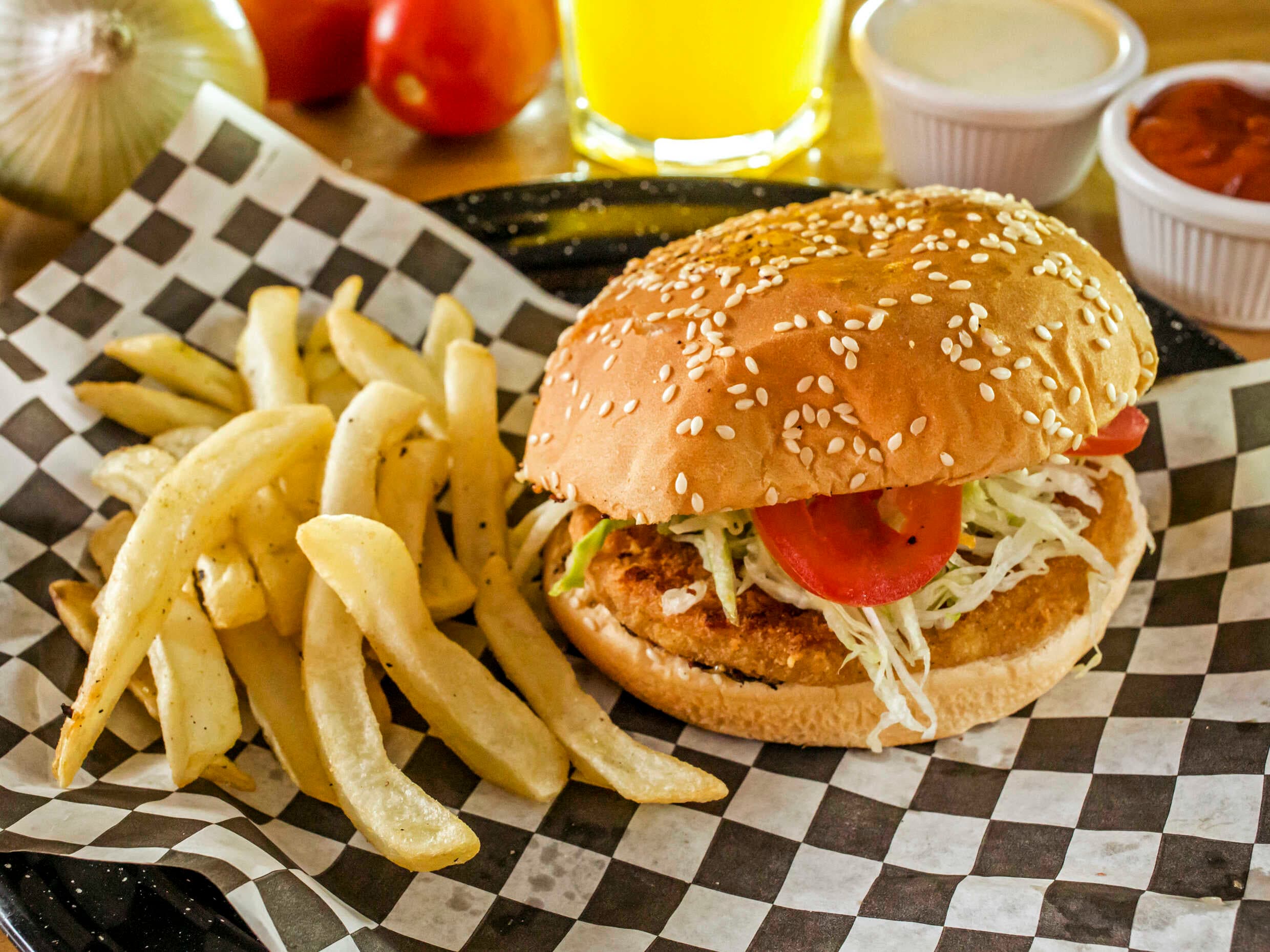 Combo Hamburguesa de Pollo + Refresco