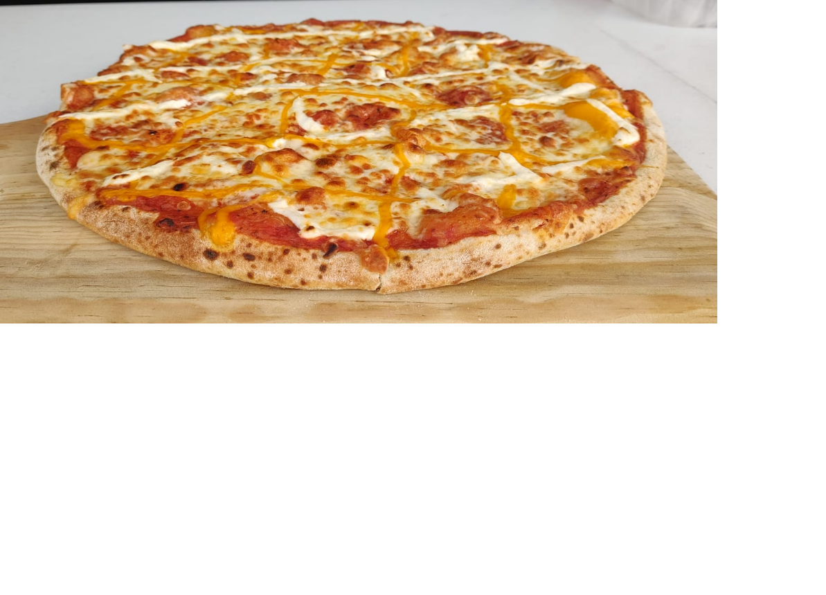 Pizza 4 Quesos Mediana 12"