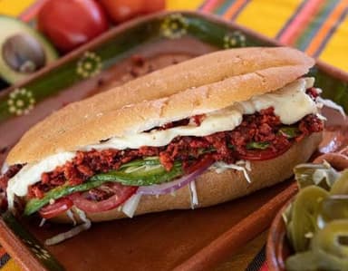 Torta Grande La Suprema Charly