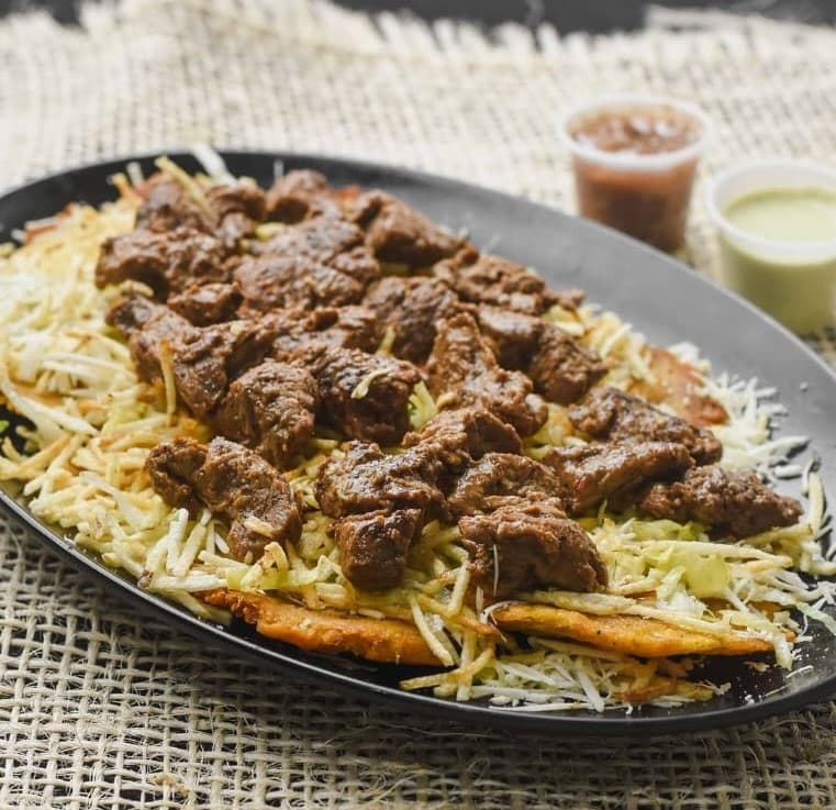 Patacón Carne