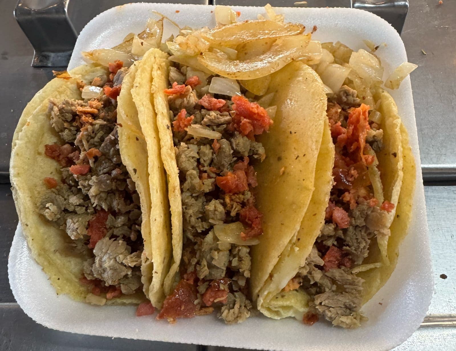 Orden de 3 tacos de Suadero con queso