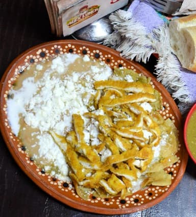 Chilaquiles con Proteina