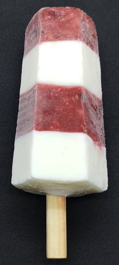 Paleta de Yogurt con Frutos Rojos