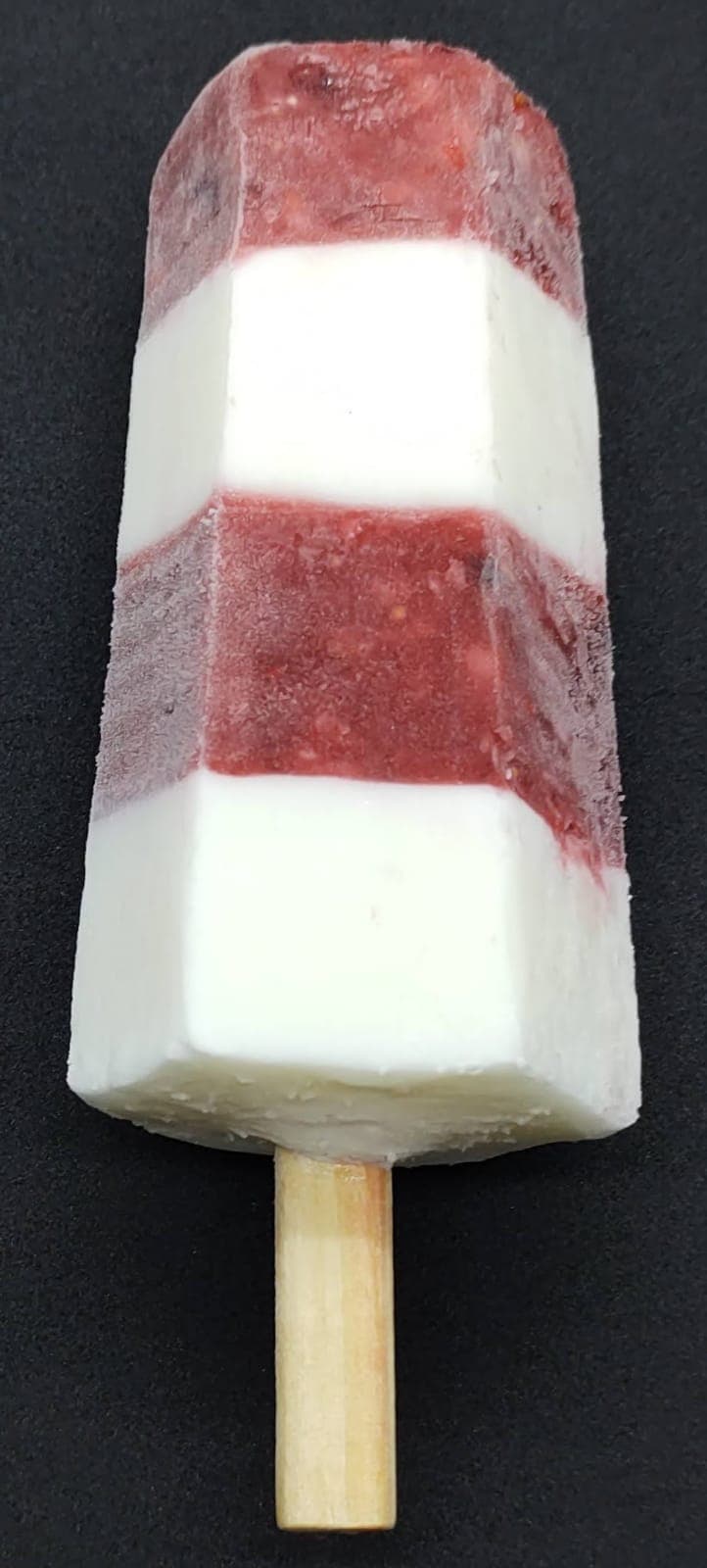 Paleta de Yogurt con Frutos Rojos