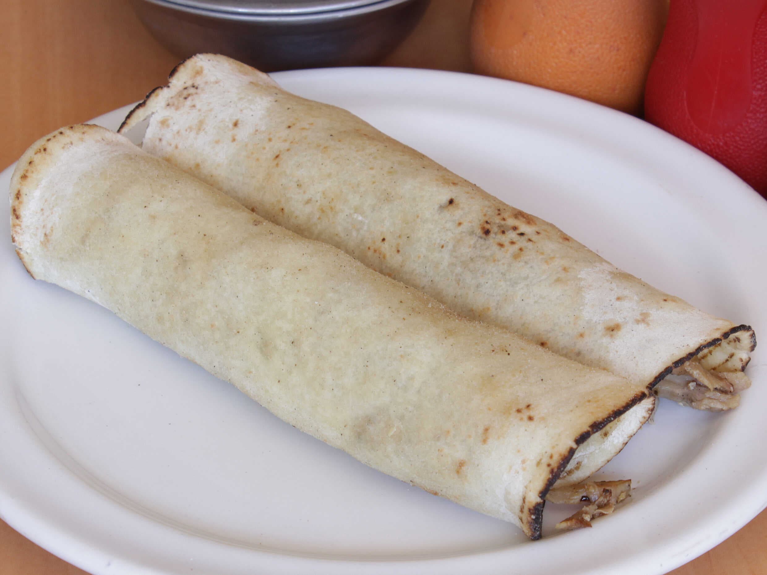TACO CON PAN ARAL