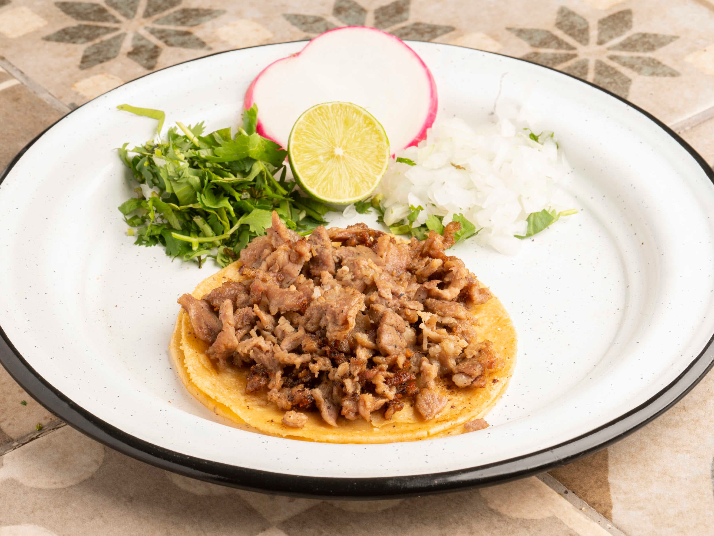 Taco de bistec de res