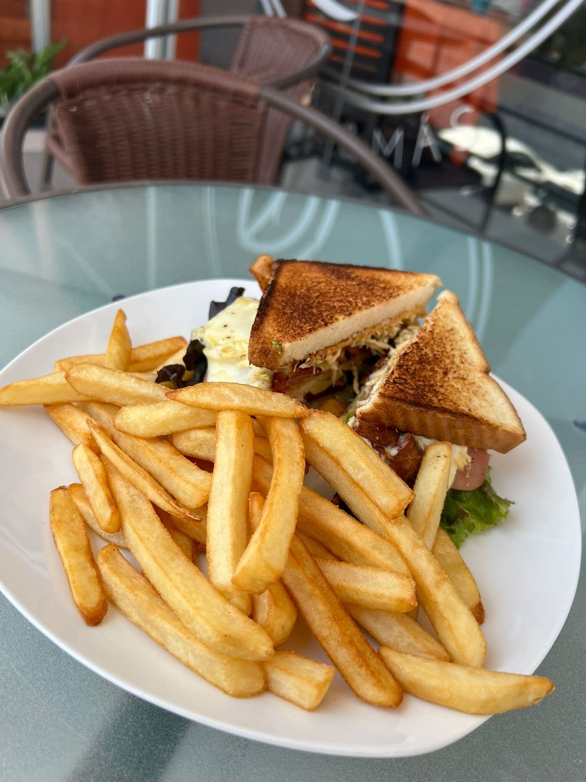 CLUB SANDWICH