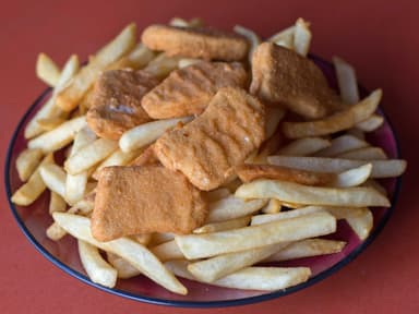 Nuggets y papas