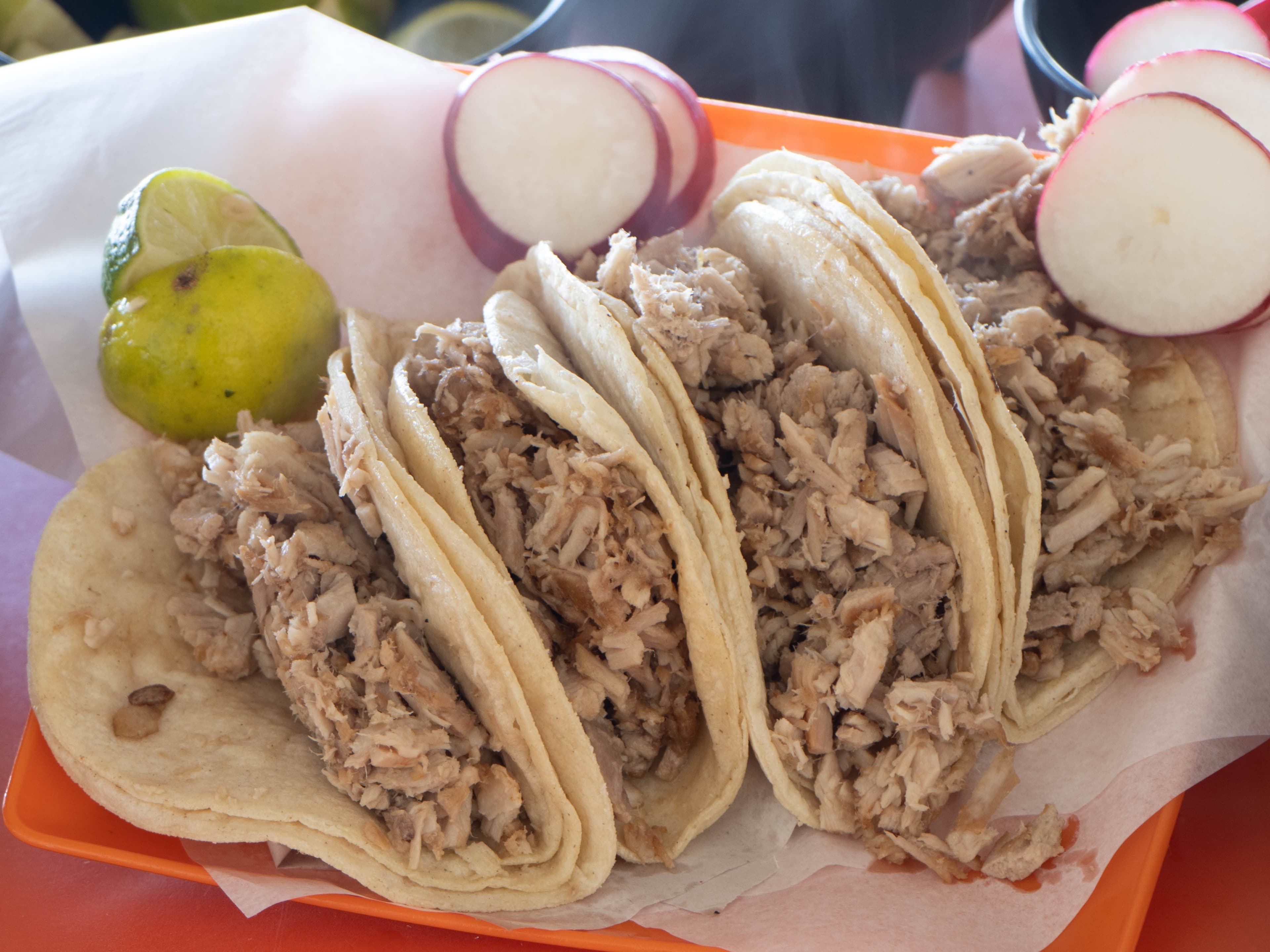 Orden de Pierna 4 Tacos Doble Tortilla