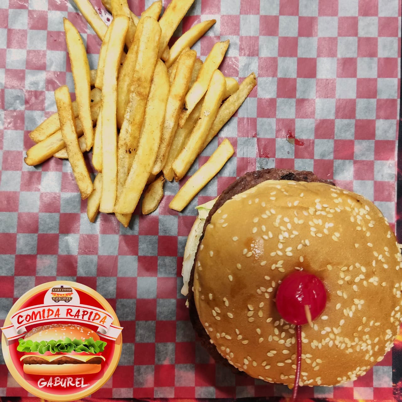 Combo 3 Hamburguesas Clásicas con Papas