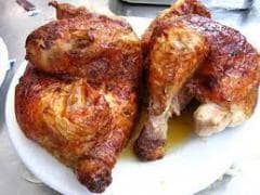 Medio Pollo Asado + 2 Bebidas Cortesia de la Casa