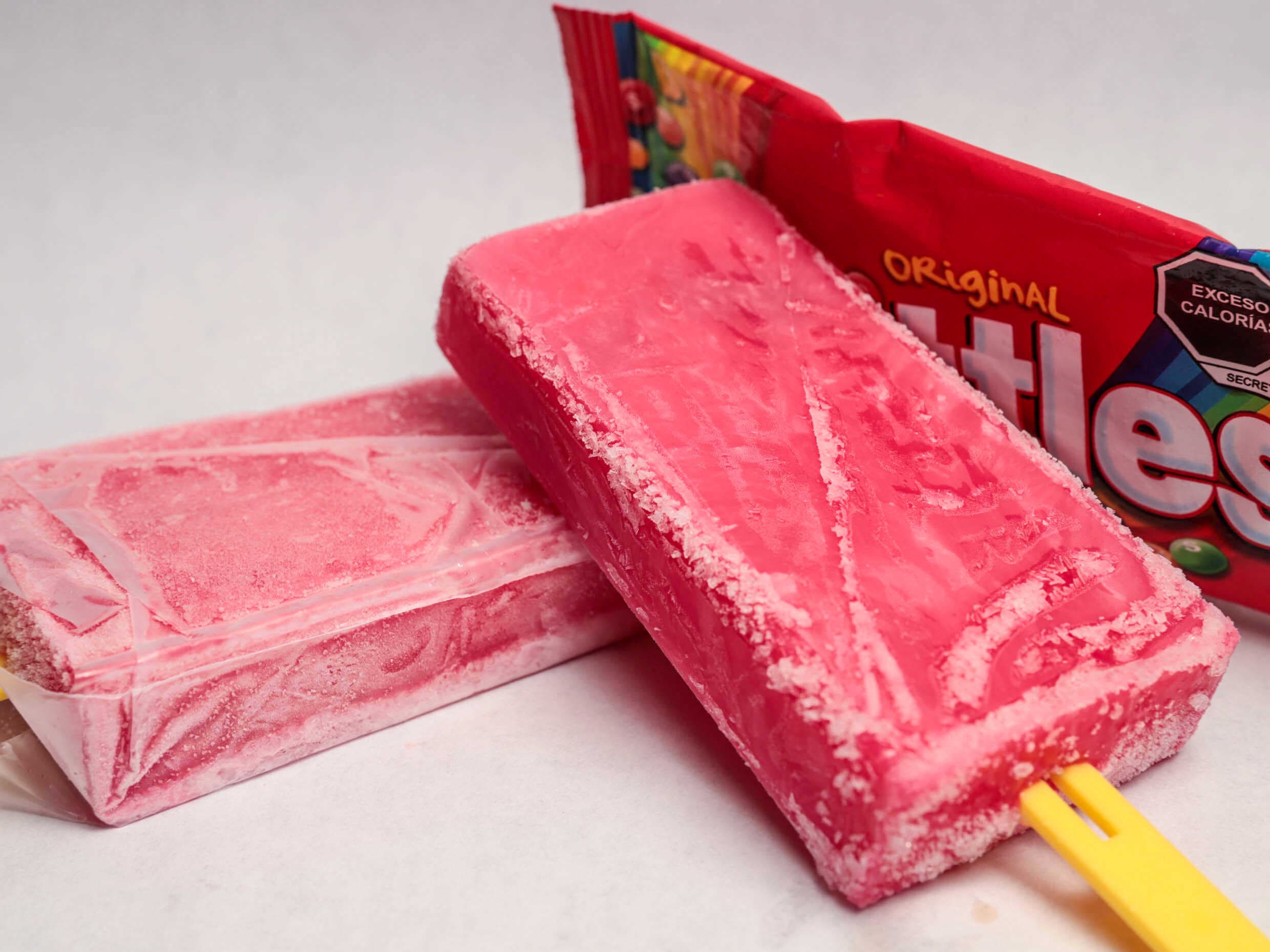 Paleta Skittles