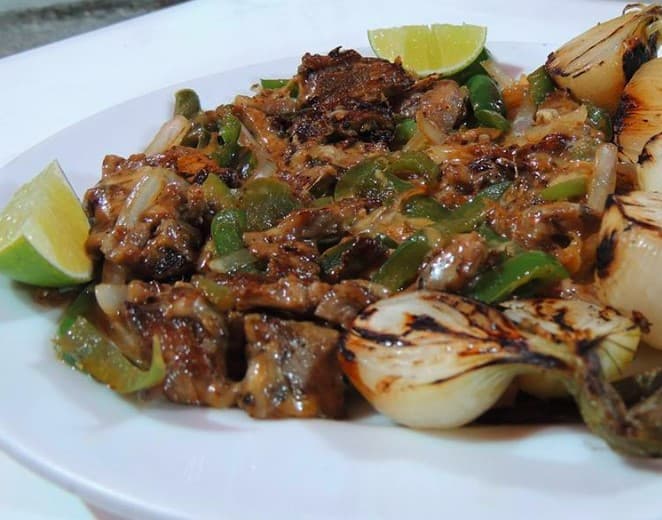 Alambre Con Queso De Chuleta