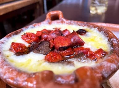 Queso Fundido con Arrachera