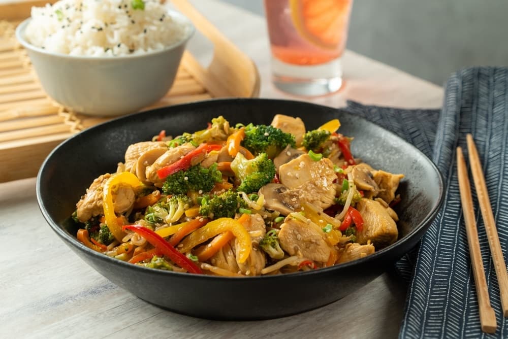 Chop Suey con Pollo