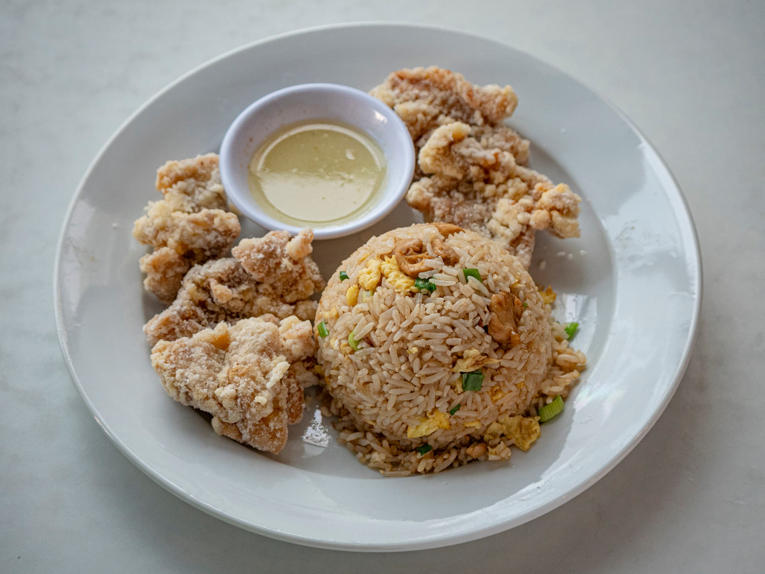 Chicharron de Pollo + Chaufa