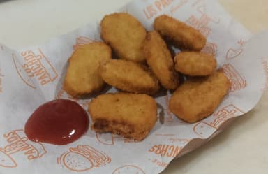 Nuggets de pollo chica