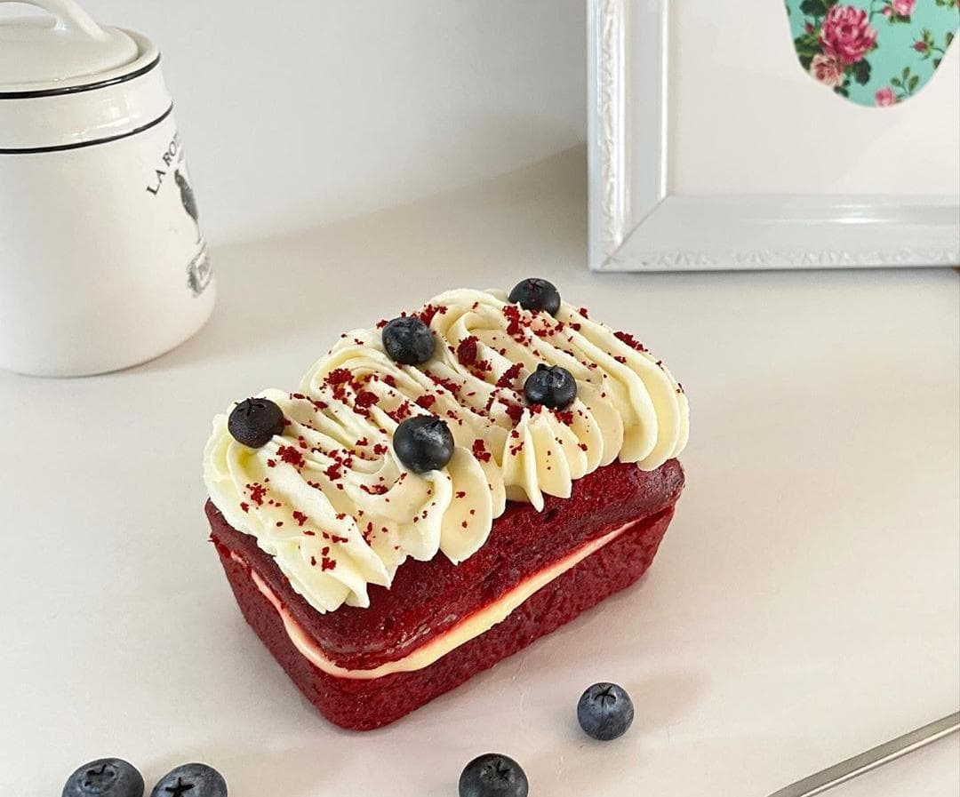 Minicake Redvelvet con Arándanos