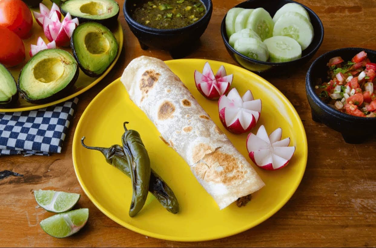 Tacos de Harina de Asada