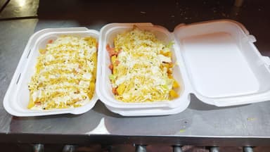 Salchipapa Sencilla + Perro Americano