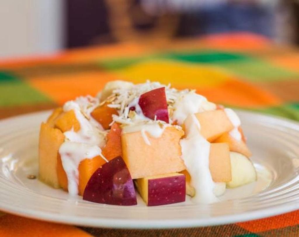 Fruta ,yogurt