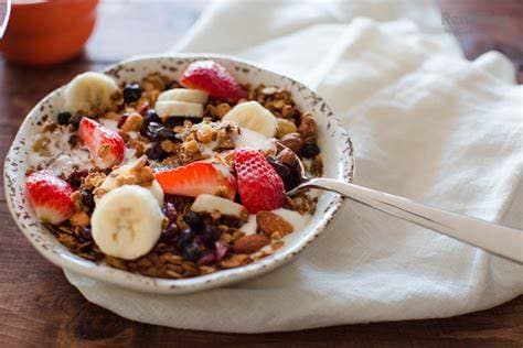 Fruta con Granola