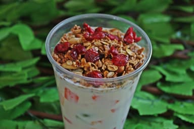 Yogurt Con Fruta