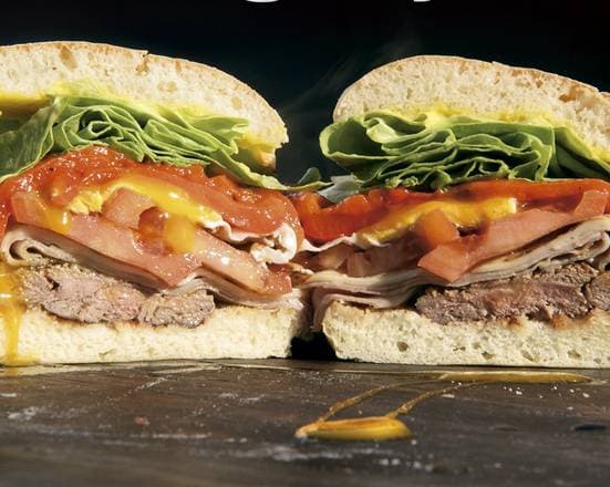 Chivito Uruguayo