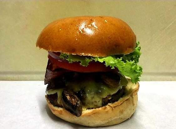 Hamburguesa con Champiñones