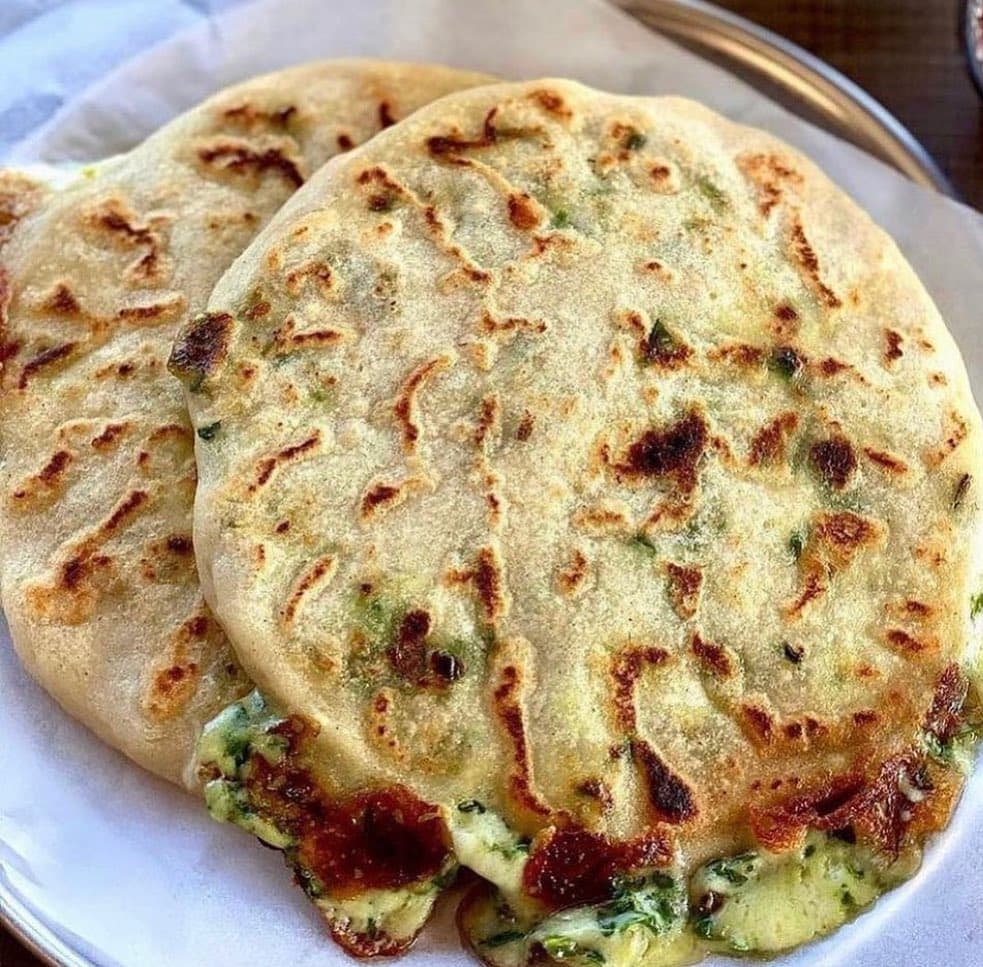 Pupusa de Jalapeño más Queso
