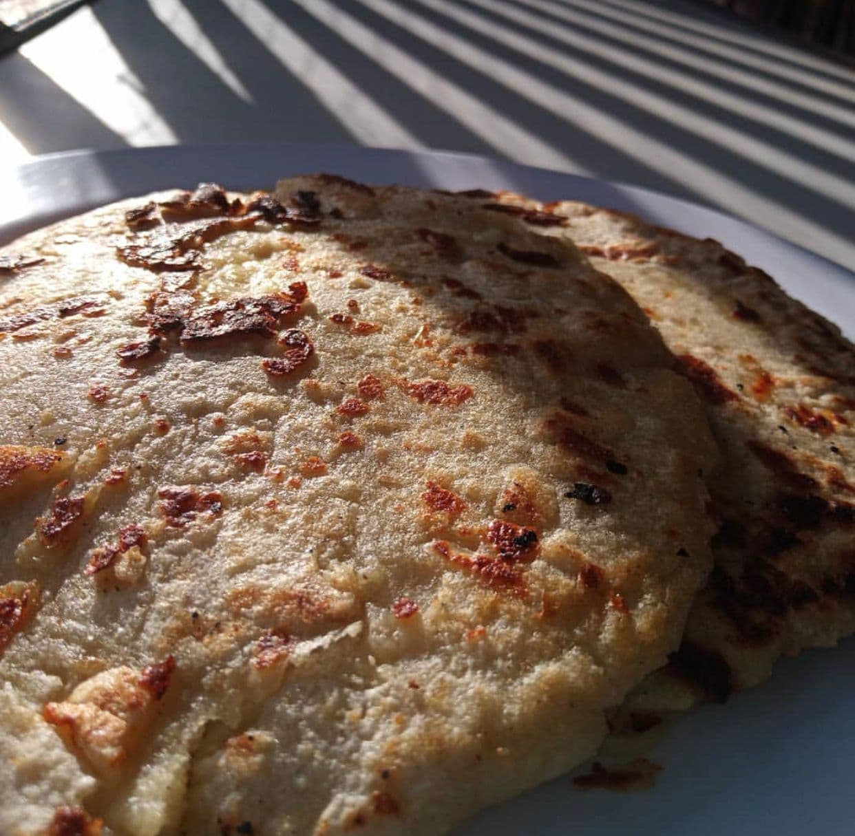 Tortilla Grande Alineada con Queso