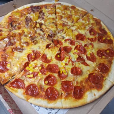 Pizza Salsera Personal 4 Porciones
