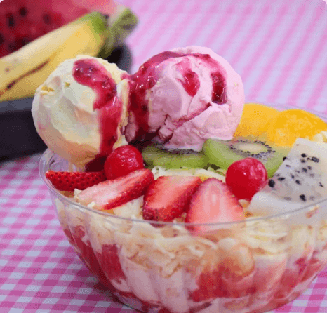 Ensalada de Frutas Grande (2 Bolas de Helado)