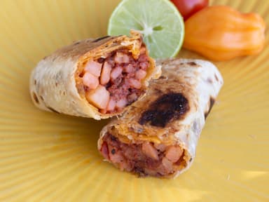 Burritos Papas con Chorizo*