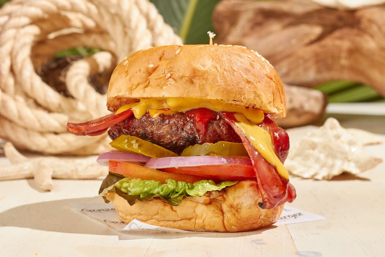 Hamburguesa Clásica en Combo
