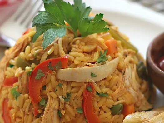 Arroz con Pollo