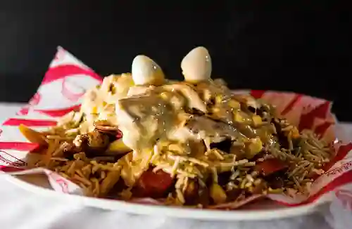 Salchipapa Mega Mamona