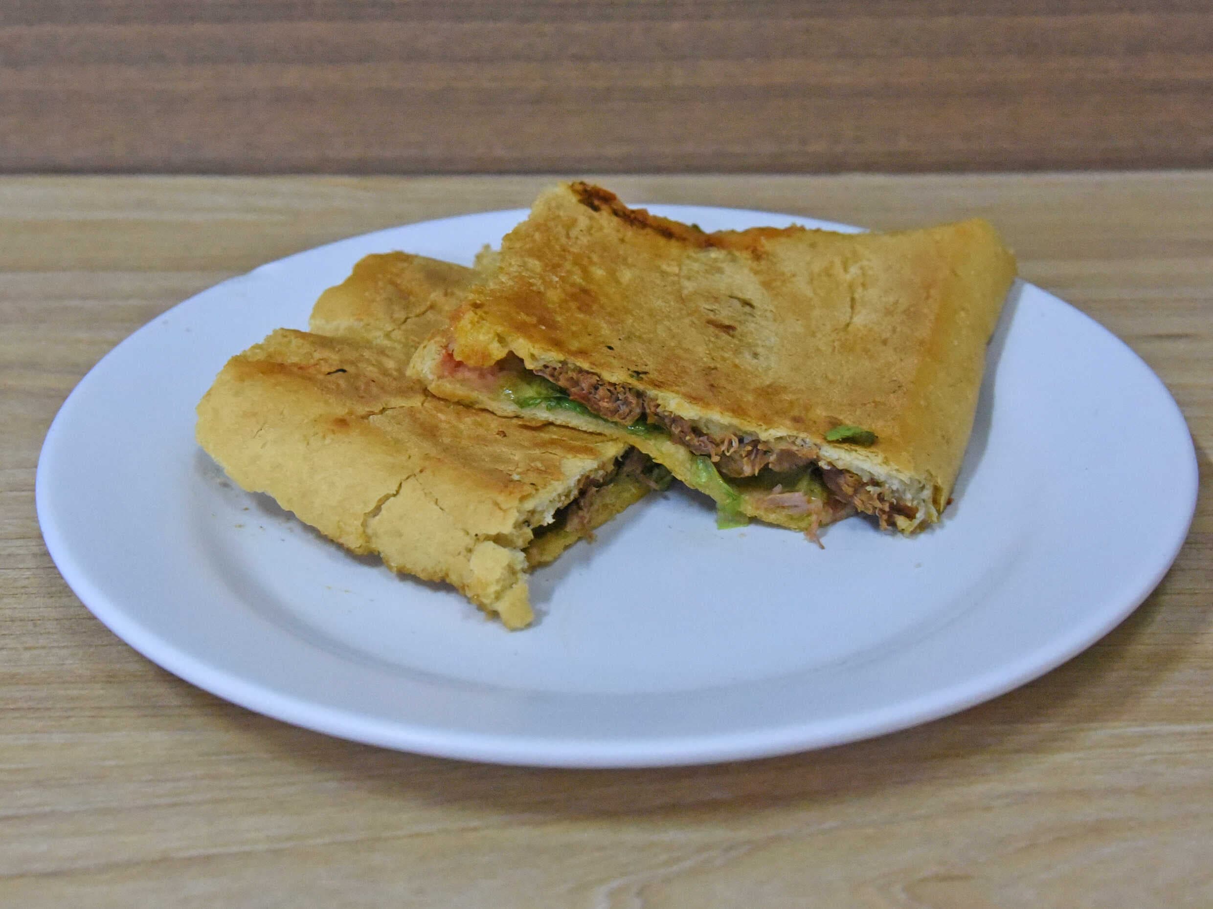 Sándwich Mano de Piedra