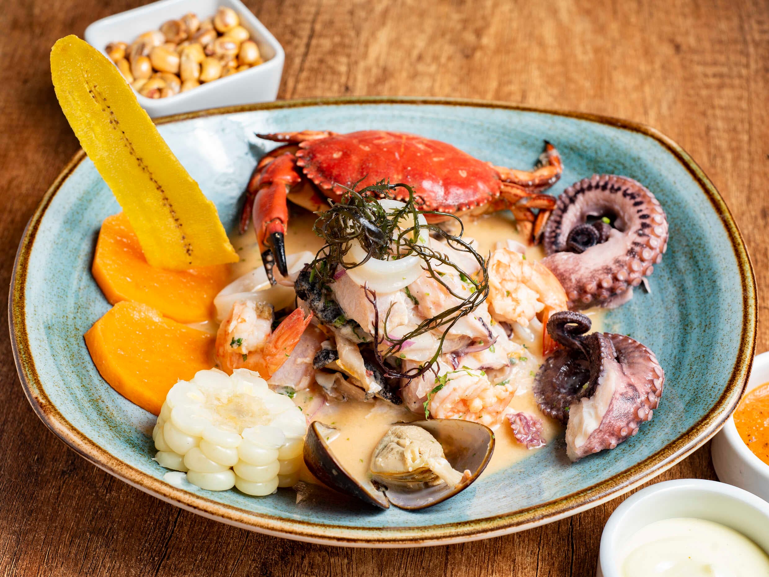 Ceviche Mixto