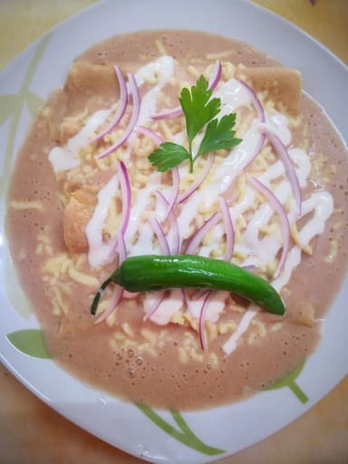 Enfrijoladas