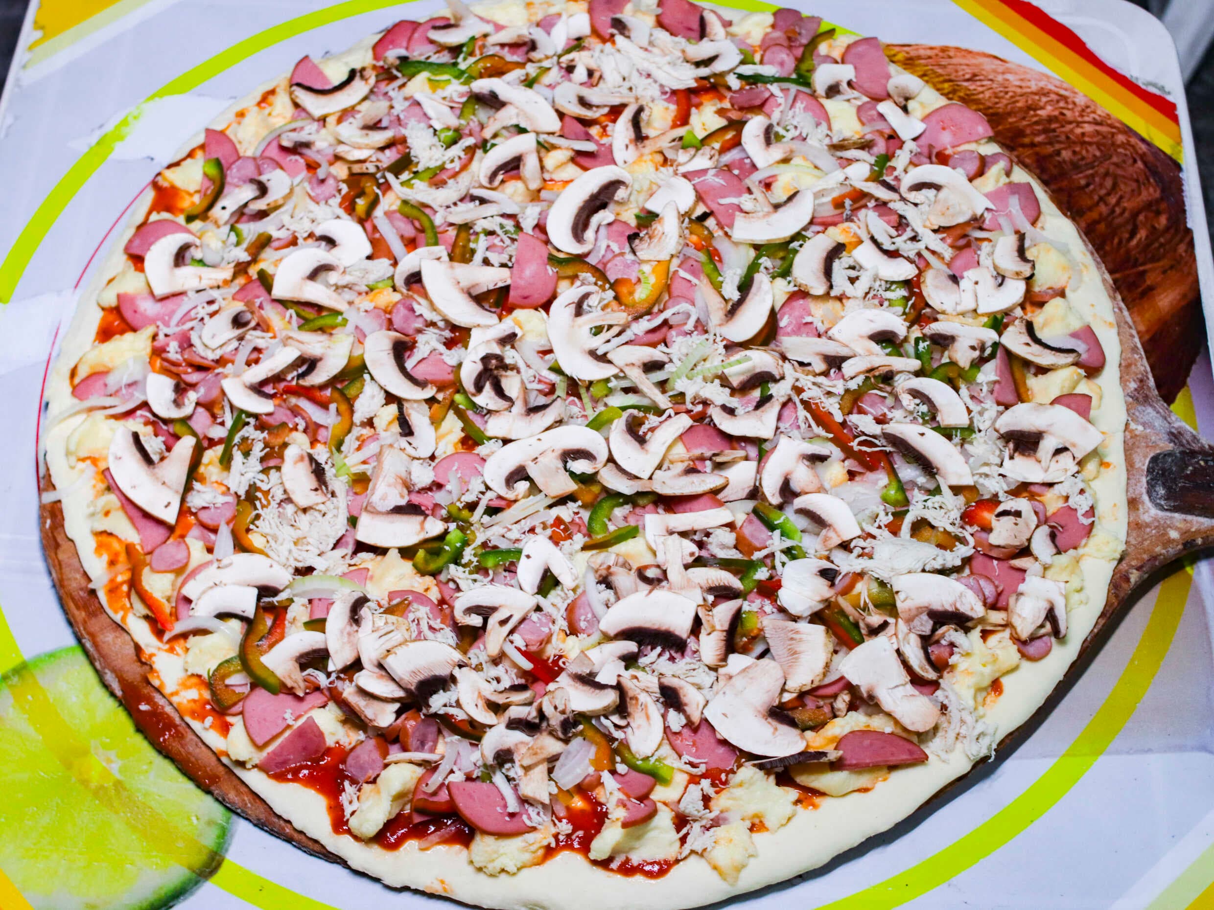 Pizza Caprichosa Largue