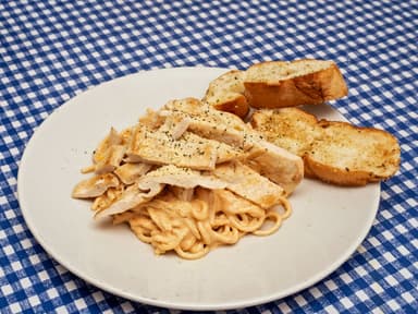 Pasta con pollo