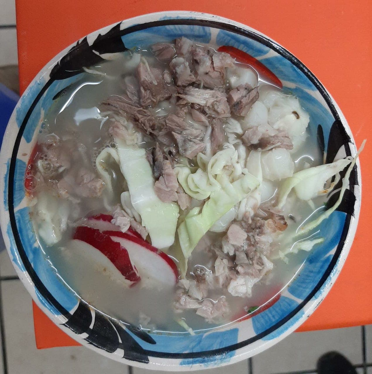 Pozole Blanco de Pollo Grande