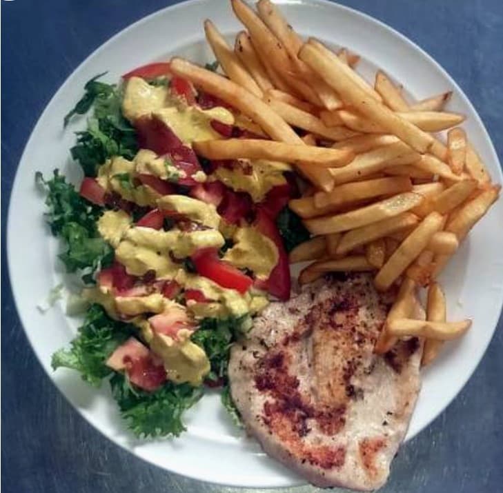 Combo de Filet de Pollo Empanizado o a la Plancha