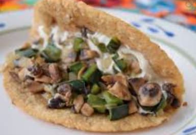 Quesadilla Champiñón