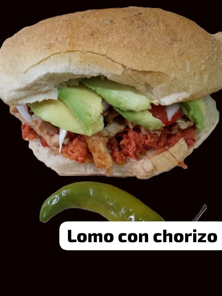 Torta Lomo con Chorizo