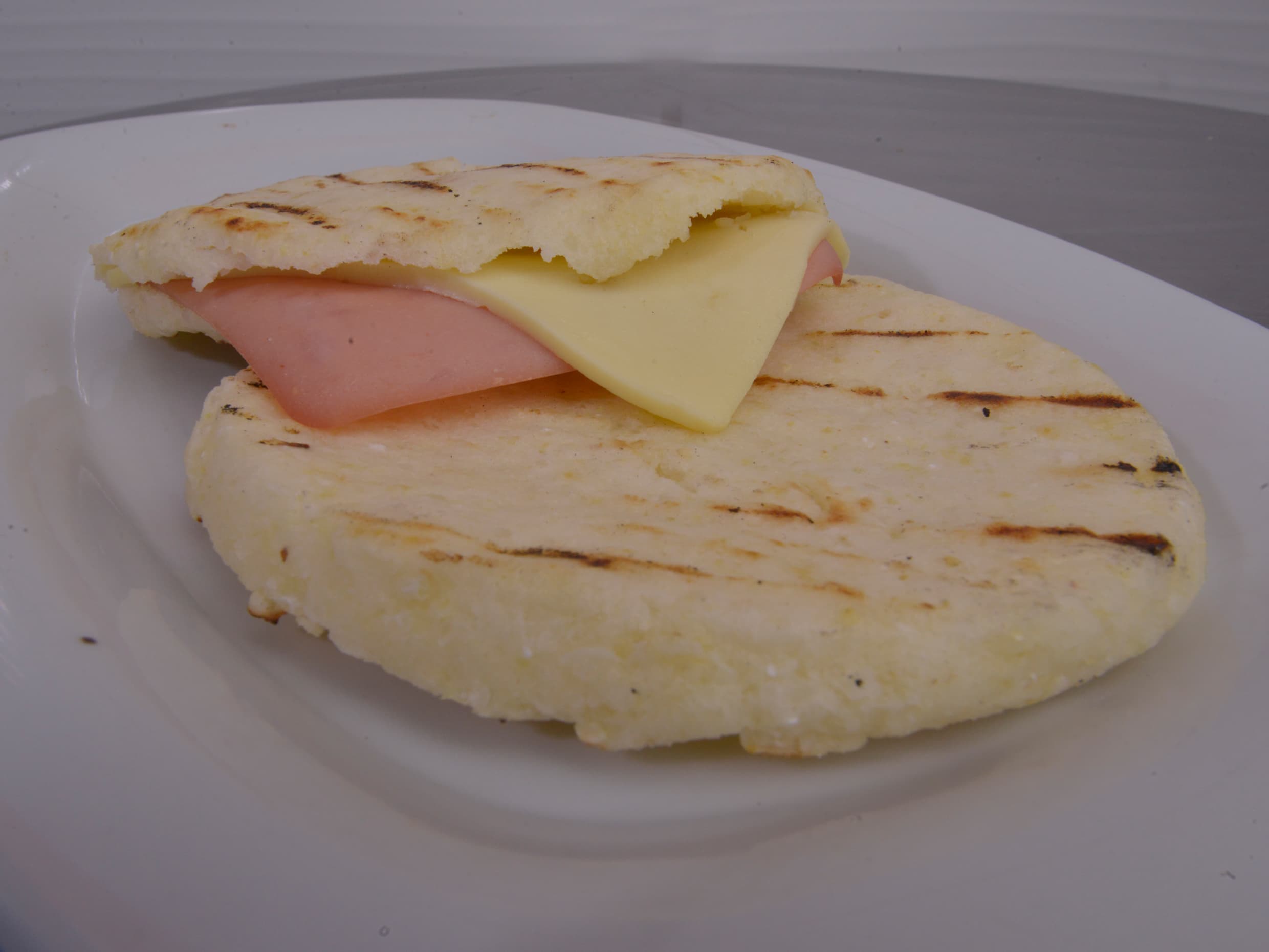 Jamón y Queso