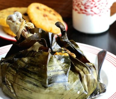 Tamal+Huevos+Café